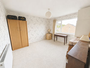 Bedroom- click for photo gallery